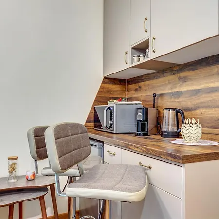 Cozy In Grand By Flat Manаger Apartment Pamporowo